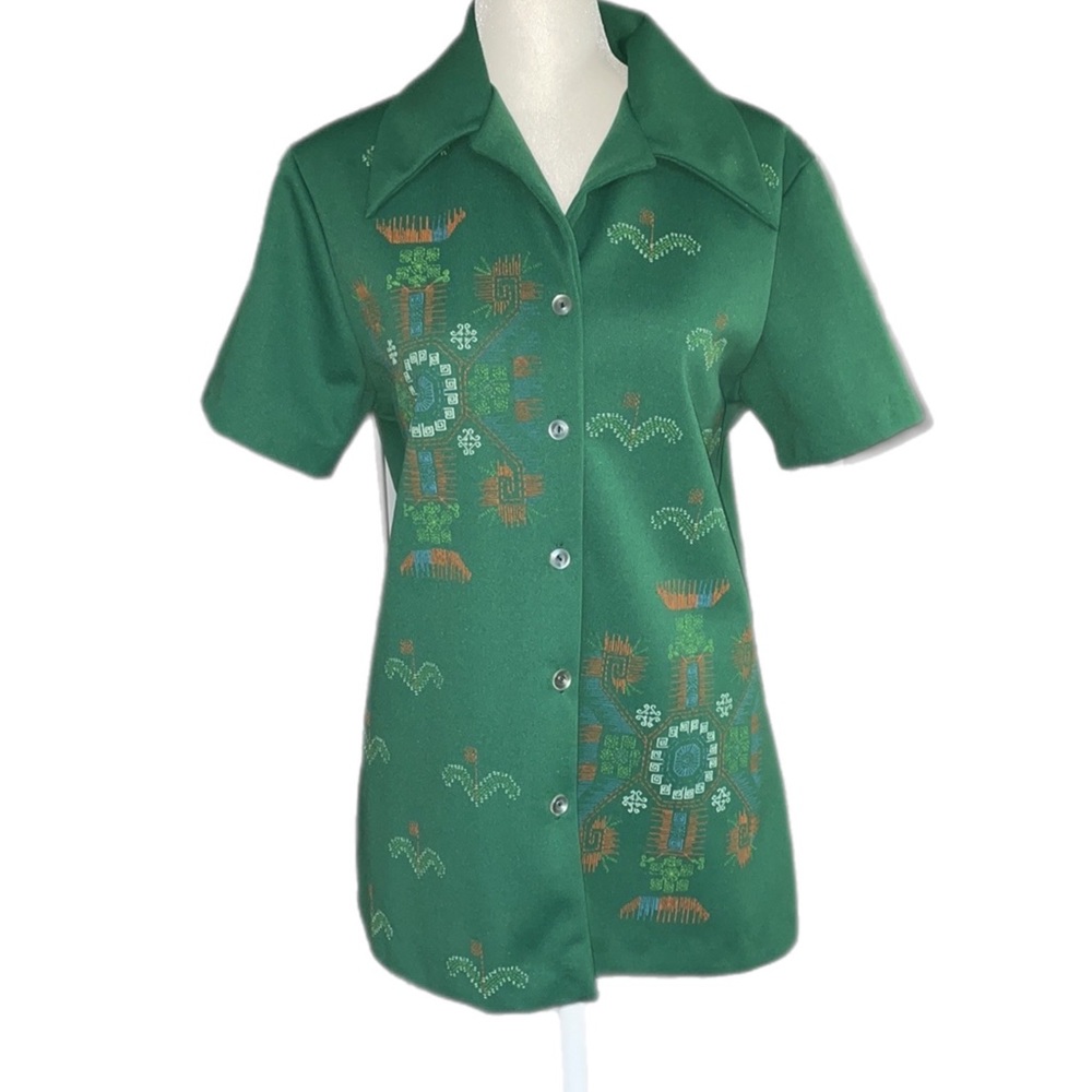 Vintage 70s-80s Colorful Embroidered Button Down V-Neck Top Blouse